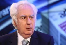 Lucian Boia: Nem kötelezhetjük a magyarokat, hogy örvendjenek Trianonnak