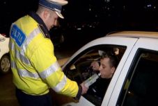 Ámokfutás Hargita megyében: ittasan, jogosítvány nélkül száguldozott