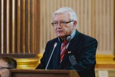 Surján László: ne bízzuk a megbékélést a politikusokra, hanem a magánemberekre