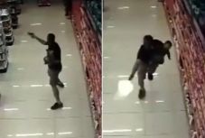 Gyermekével a karjában lőtt le két rablót a rendőr