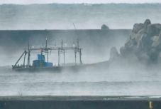 Több holttestből szinte csak csontok maradtak