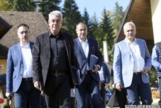 A szociáldemokrata kormány „száz sikerének” ára