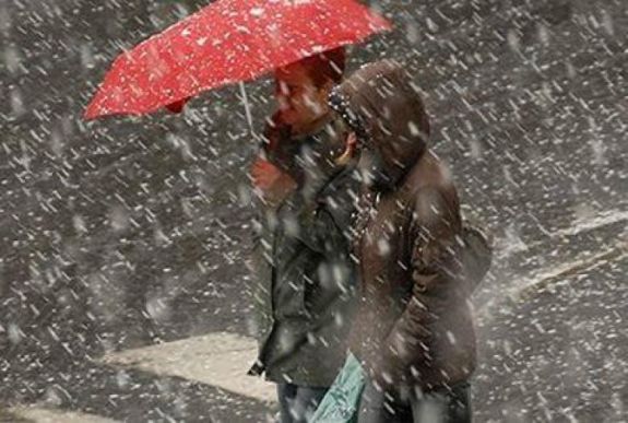 Marad a csapadékos, szeles időjárás