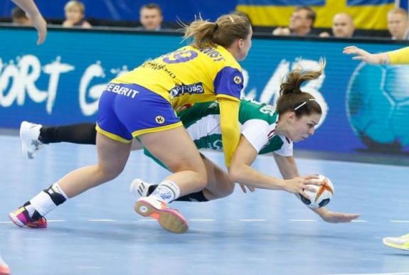 Női kézi Eb: a svédek is padlóra küldték a magyar lányokat