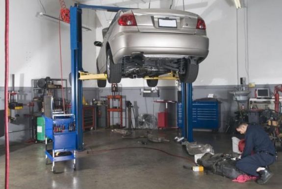 Ne csodálkozzon, ha kínai autószerelő javítja majd a gépkocsiját