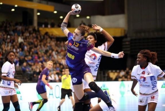 Női kézilabda: Románia legyőzte Angolát a németországi világbajnokságon