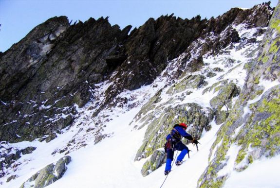 Lavinaveszély van a Retyezátban és a Páring-hegységben