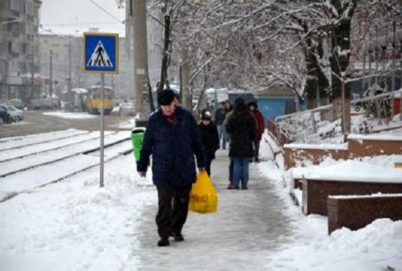 Figyelmeztetést adott ki a meteorológiai szolgálat vasárnap estig