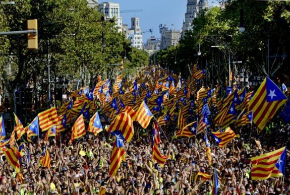 Exit poll: a függetlenségi pártok többséget szerezhetnek a katalán parlamentben