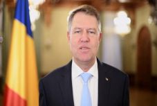 Ezt üzeni Klaus Johannis a román nemzeti ünnepen