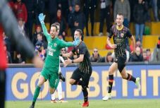 Alberto Brignoli szerezte az év gólját 