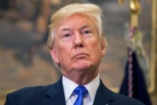 Kilépett az USA a migránsegyezmény előkészületeiből