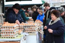 Folyamatosan nőnek az élelmiszerárak, drágább lesz a terített asztal az ünnepeken