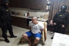 Karddal támadt a rendőrre: vizsgálatot rendelt el a belügyminiszter