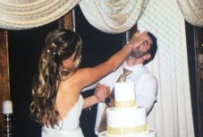 Az esküvőjéről vitték kórházba a menyasszonyt