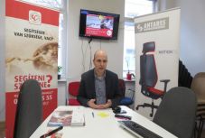 „Az emberek segítőkészek” – a Telefonos Szeretetszolgálat új projektjeit ismertették