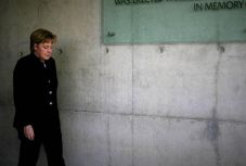 Merkel Jeruzsálemről: Németország kitart az ENSZ határozatai mellett