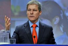 Új párt megalapítását jelentette be Dacian Cioloş volt kormányfő