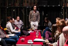 „Napsütéses” előadással készül szilveszterre a Tamási Áron Színház