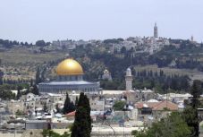 Kelet-Jeruzsálemet Palesztina fővárosává nyilvánította az Iszlám Együttműködés Szervezete