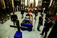 Johannis: Mihály király egész életét nemzetének szentelte