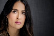 „Weinstein egy szörnyeteg” – előállt vallomásával Salma Hayek