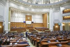 Cikkelyenként megszavazták a 2018-as költségvetés tervezetét