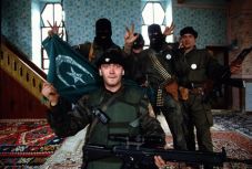 Elfogtak hat egykori boszniai katonát szerbek ellen elkövetett bűncselekmények miatt