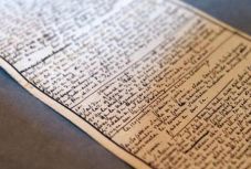 Nemzeti kincs lett Sade márki pornográf regénye