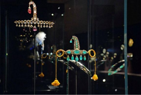 Ellopták Velencében a katari uralkodócsalád ékszereit