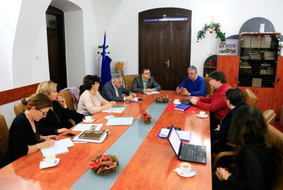 Határon átnyúló kulturális projektekre készülnek Bihar megyében