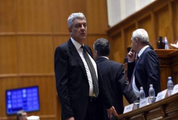 Mihai Tudose kormányátszervezést sürget