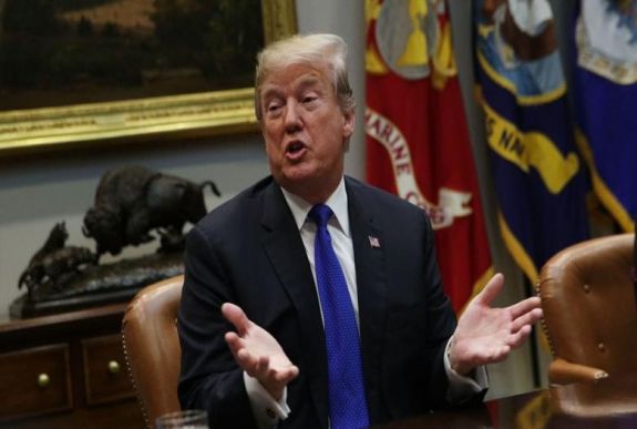Trump norvég bevándorlókat várna, nem a „pöcegödör országokból” érkezőket