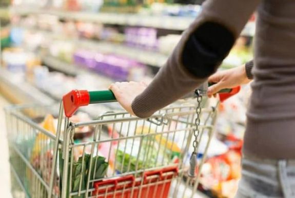 Szinte másfélszer annyit fizetünk a tojásért, mint egy éve