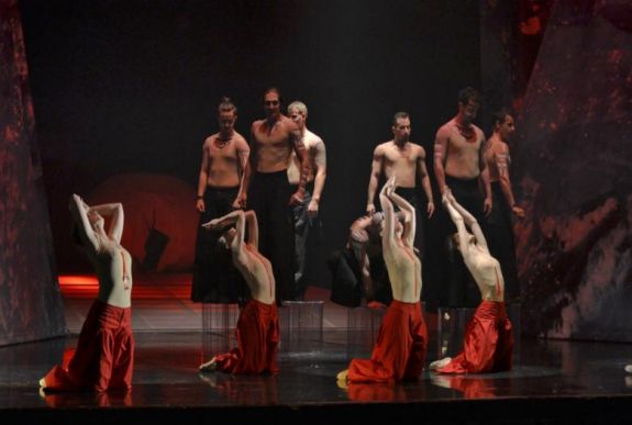 Újra „ébred a test” a Kolozsvári Magyar Opera színpadán