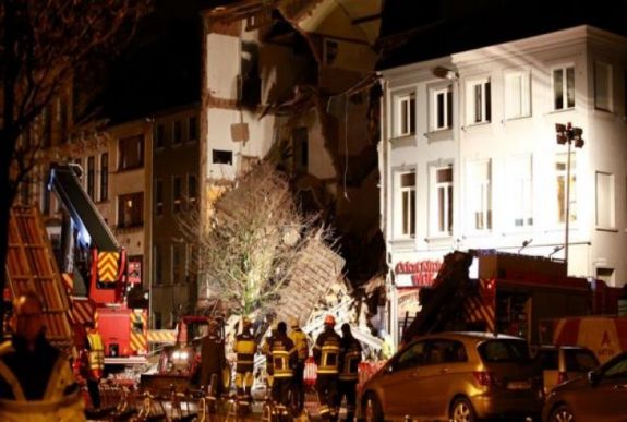 Óriási robbanás döntött romba három társasházat Belgiumban