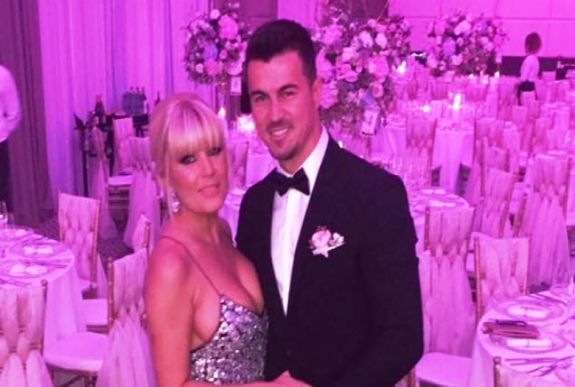 Gyereket vár Elena Udrea