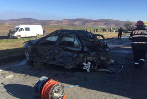 Súlyos balesetet okozott egy 19 éves sofőr