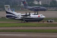 Felszállt a világ legnagyobb kétéltűje