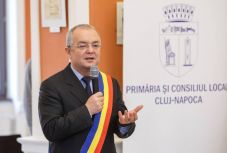 FRISSÍTVE - Nem jelent meg kihallgatásra a DIICOT székházában Emil Boc