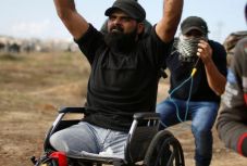 Izrael bűnügyi nyomozást indít egy agyonlőtt palesztin tüntető ügyében