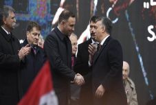 Hivatalosan is az Európai Bíróság elé került a menekültkvóták elutasítása miatti jogsértési eljárás