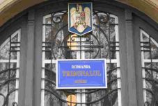 FRISSÍTVE - Katolikus gimnázium ügye: semmisnek nyilvánították a vádirat egy részét