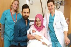 Bölcsőhalált kívántak az év első bécsi újszülöttjének