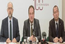 Ambrus Attila: Az autonómia esély vagy szeszély?