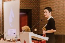 „Tele voltam félelemmel, de kíváncsisággal is” – Csép Éva Andrea a parlamentben töltött első évéről