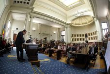 A Román Akadémia elutasítja a vitát a magyarokkal Trianonról