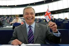 Újabb brexit-népszavazást iratna ki Nigel Farage