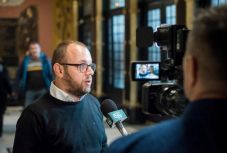 Porcsalmi Bálint szerint pontosan tudjuk, kiket sértett meg Tudose