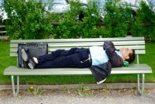 Egy amerikai cég prémiumot fizet a dolgozóinak, ha napi hét órát alszanak